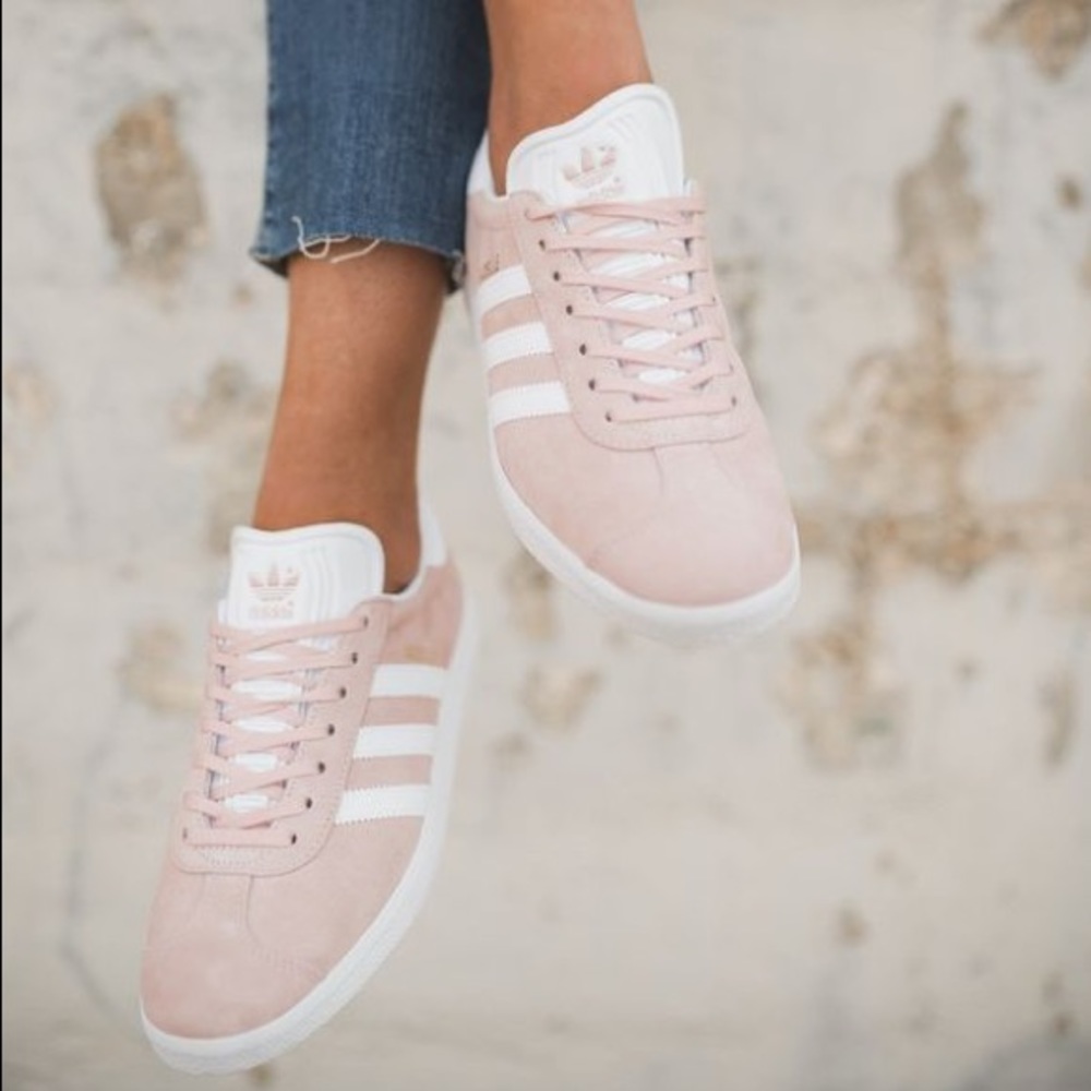 Women’s Rose Suede Adidas Gazelle